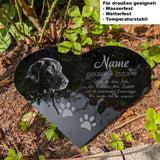 Acrylglas Tier Grabschmuck als Herz Schwarz Hochglanz mit Foto Lasergravur draußen